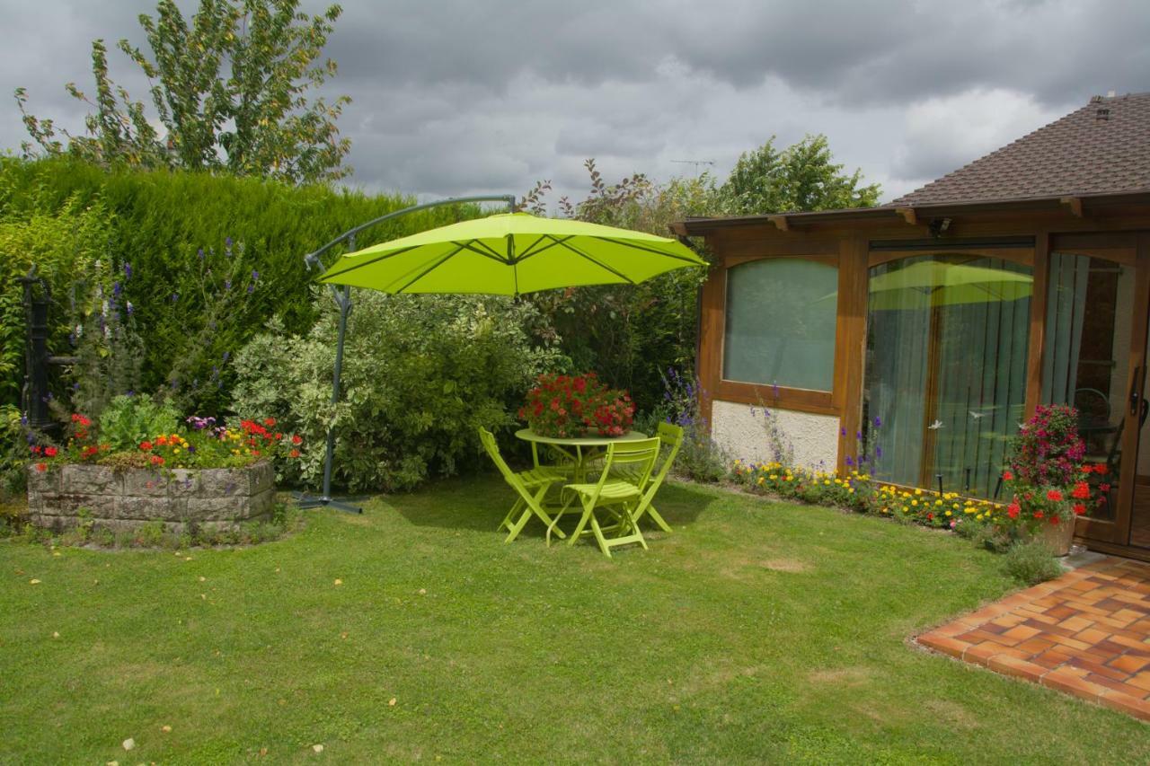 Les Rendzines Bed & Breakfast Nuisement-sur-Coole Bagian luar foto